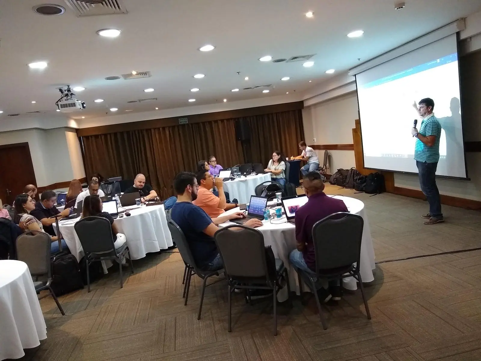 Cómo elegir una consultora estratégica confiable